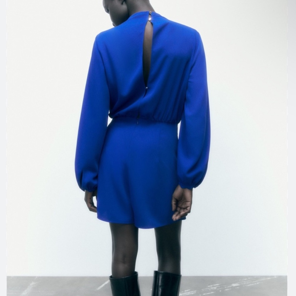 Zara - Short wrap jumpsuit - Picture 8 of 10